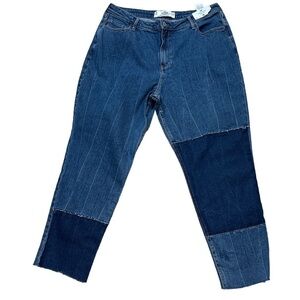 Hollister Curvy High-Rise Mom Jean Hollister Vintage Stretch Size 17 R  W33 L27